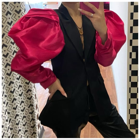 The QUYNCI Dramatic Sleeve Jacket - Picture 10 of 10